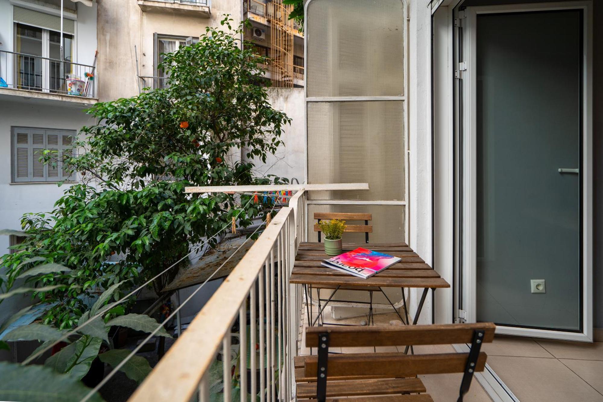Ideally Located Apartment In Central Athen Exterior foto